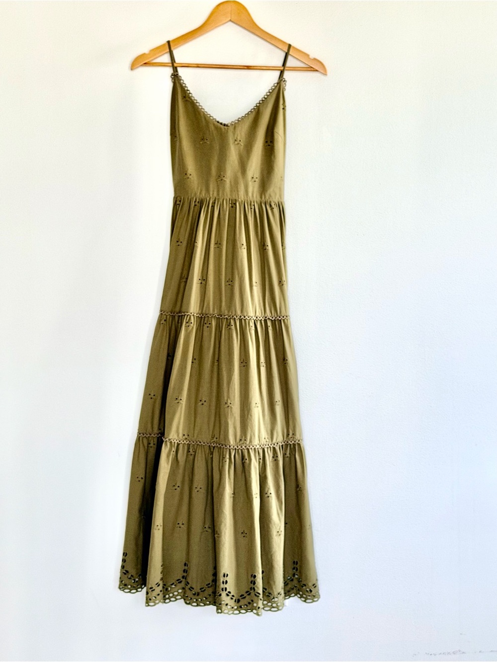 Caroline Constas Olive Eyelet Bow Back Tiered Maxi Dress - Small